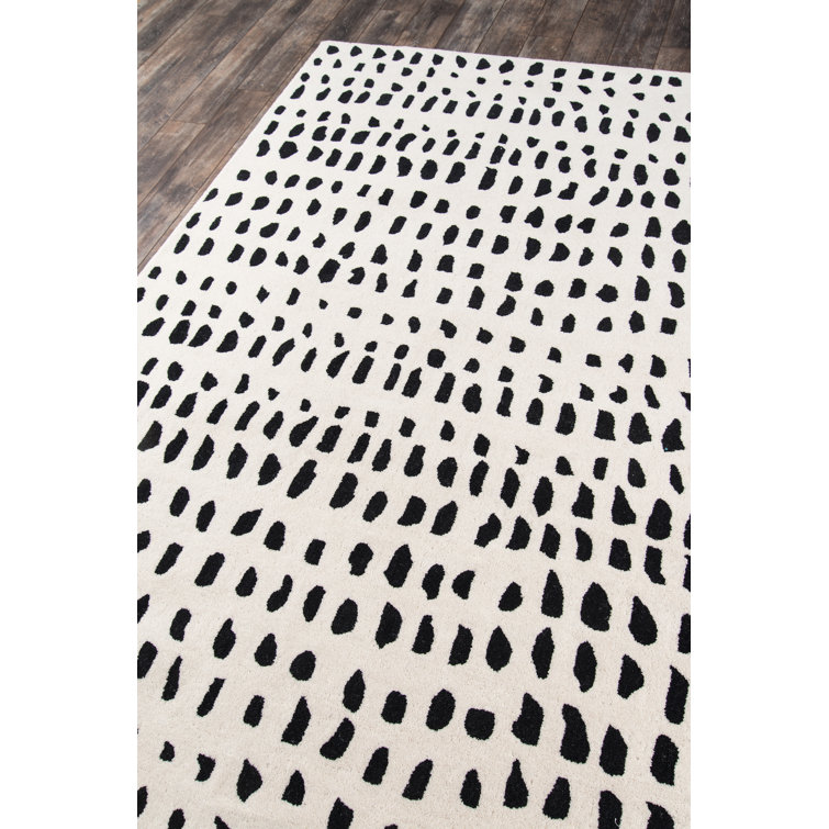 Ivory and Black Wool Geometric 8' x 10' Area Rug