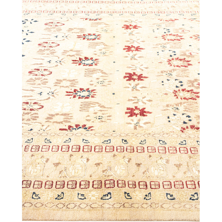 Sunny Traditions 6' x 9' Hand-Knotted Wool Area Rug in Yellow