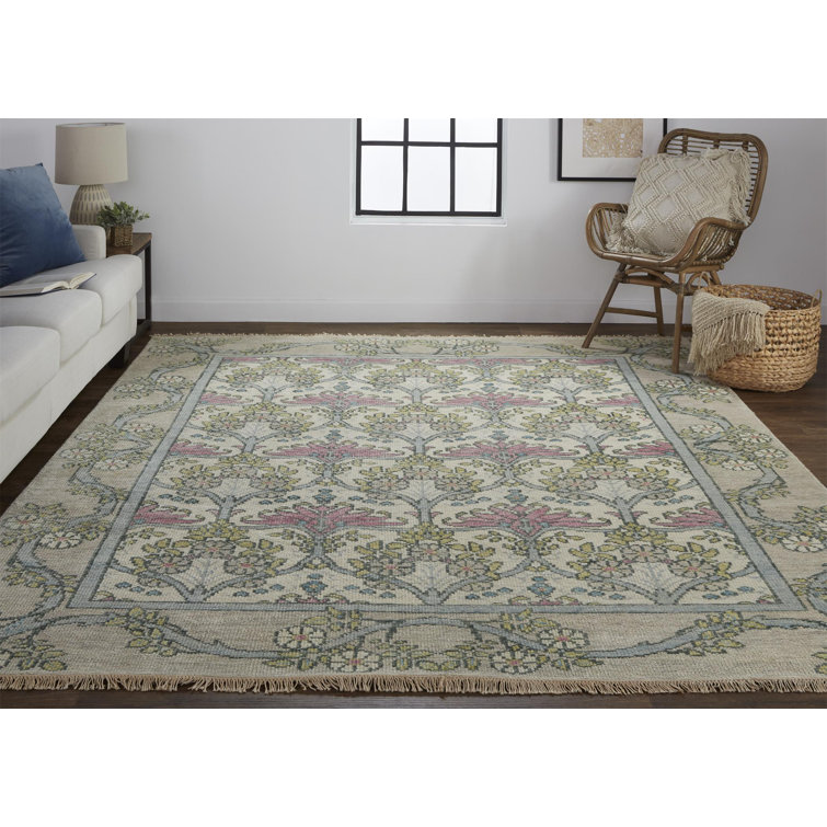 Gray and Pink Hand-Knotted Wool 3'6" x 5'6" Area Rug