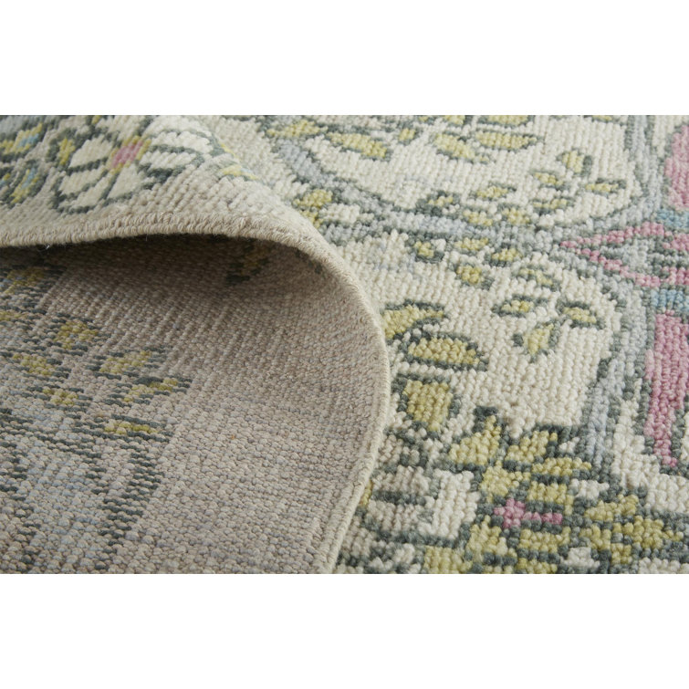 Gray and Pink Hand-Knotted Wool 3'6" x 5'6" Area Rug