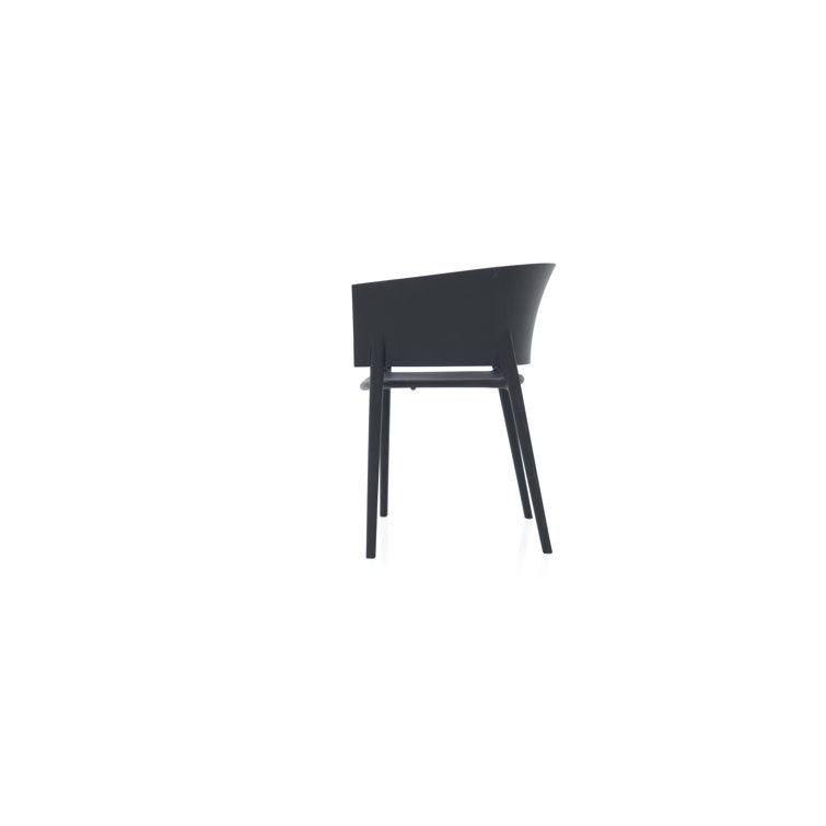 Elegantly Curved Matte Black Polypropylene Dining Chair by Eugeni Quitllet