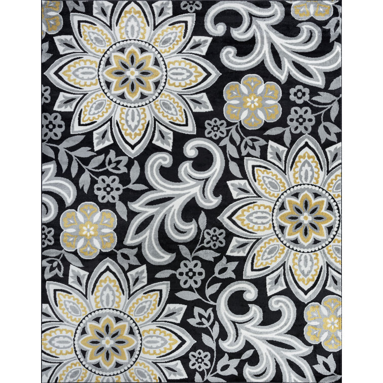 Wyatt Yellow Floral Reversible 5' x 8' Synthetic Area Rug
