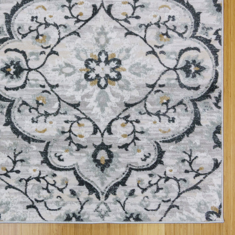 Gray Tufted Rectangular Synthetic Medallion Area Rug 5' x 7'