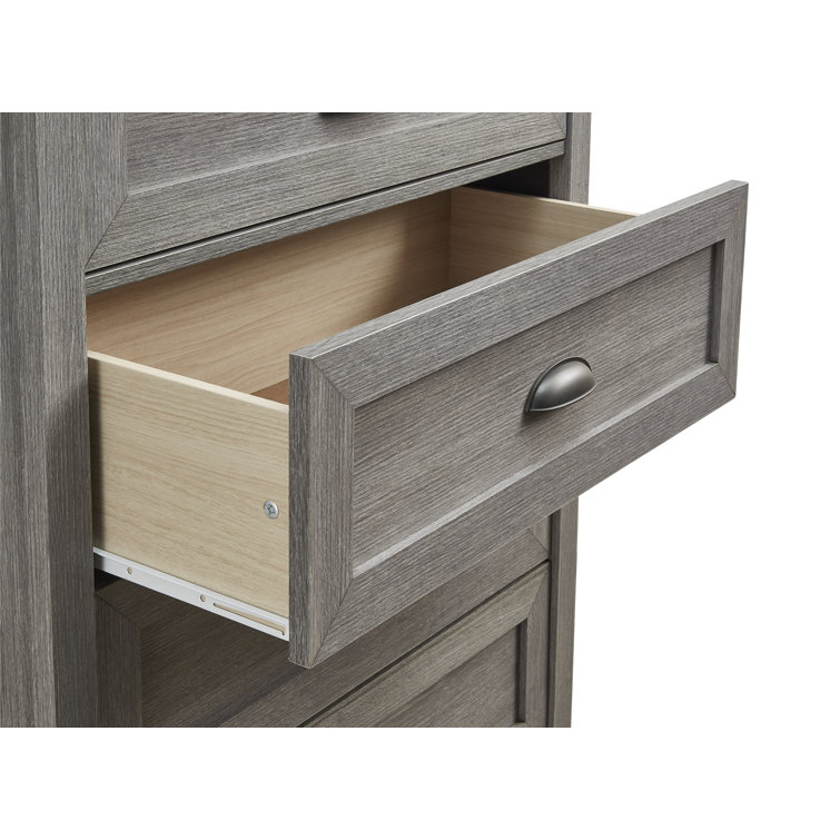 Madden Gray Casual 4-Drawer Dresser with Graphite Cup Pulls