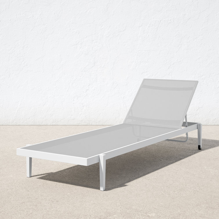 White Aluminum Adjustable Outdoor Chaise Lounge