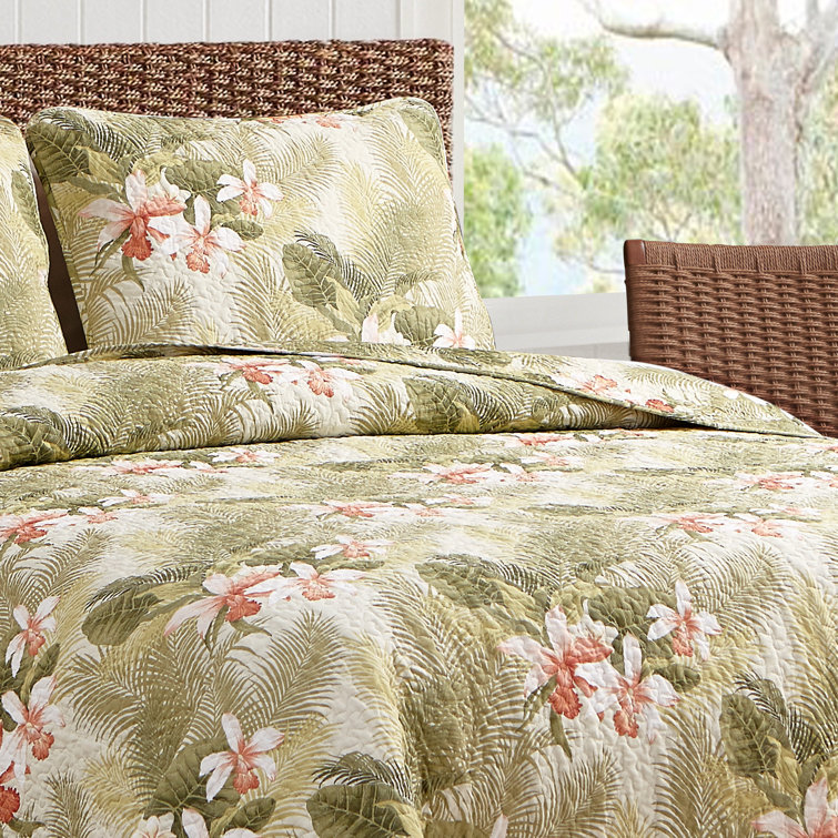 White Twin Cotton Reversible Quilt Set