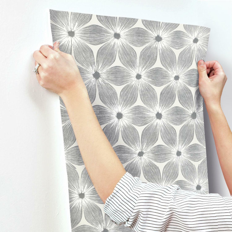 White and Silver Vinyl-Coated Floral Wallpaper