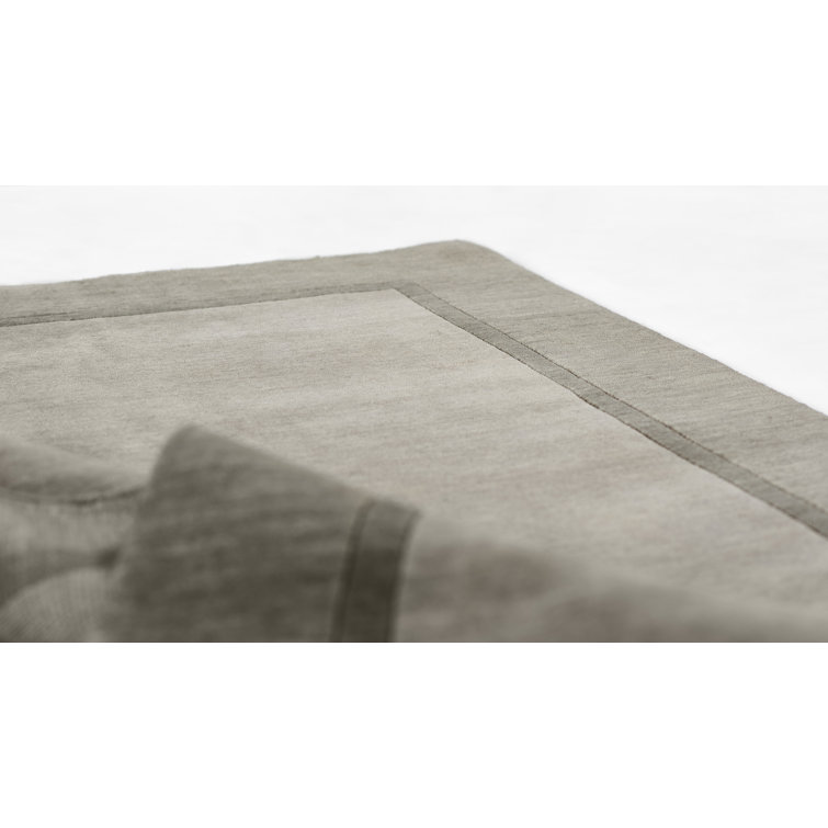 Handmade Gray Wool Rectangular Area Rug 5' x 8'