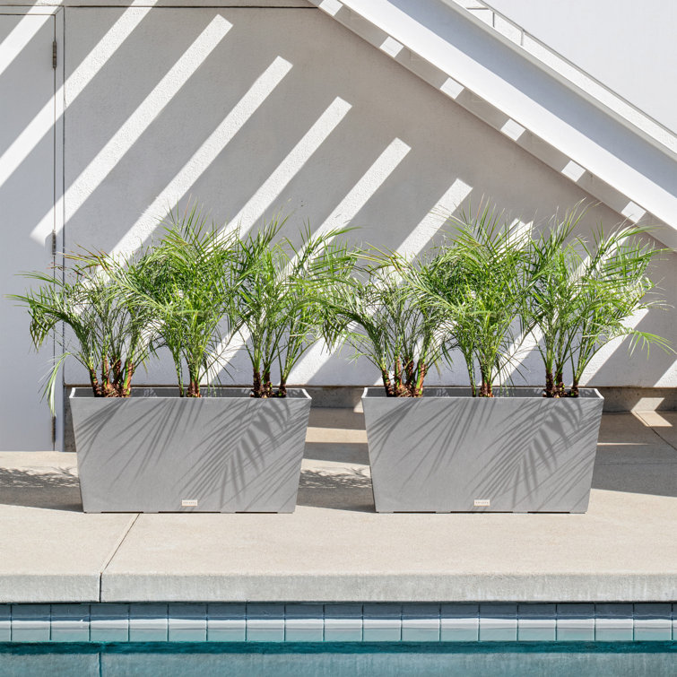 Gray 31" Recycled Plastic Indoor/Outdoor Planter Set