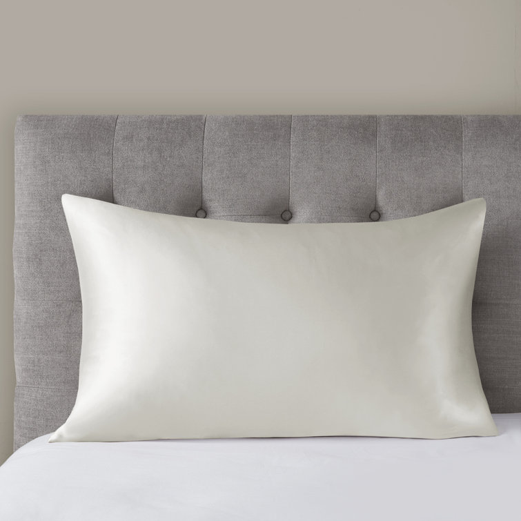 Off-White Mulberry Silk Standard Pillowcase with Zipper Closure