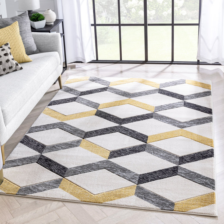 Gold Geometric 5' x 7' Synthetic Easy Care Rug