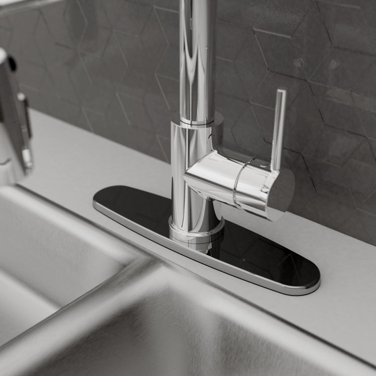 Polished Chrome Single Handle Pull-Down Kitchen Faucet with Spray