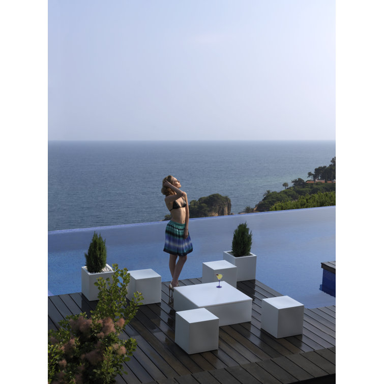 Ecru Vinyl and Plastic Square Outdoor Ottoman with Removable Cushions