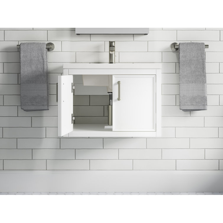 Winnow 24" White Quartz Top Freestanding Single Sink Vanity