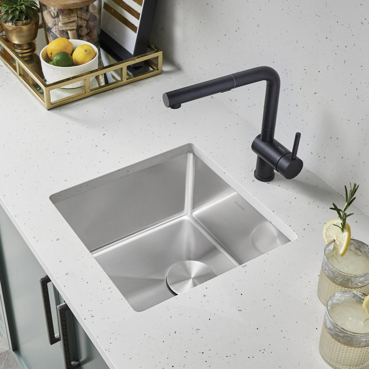 Quatrus 17" Stainless Steel Undermount Bar Sink