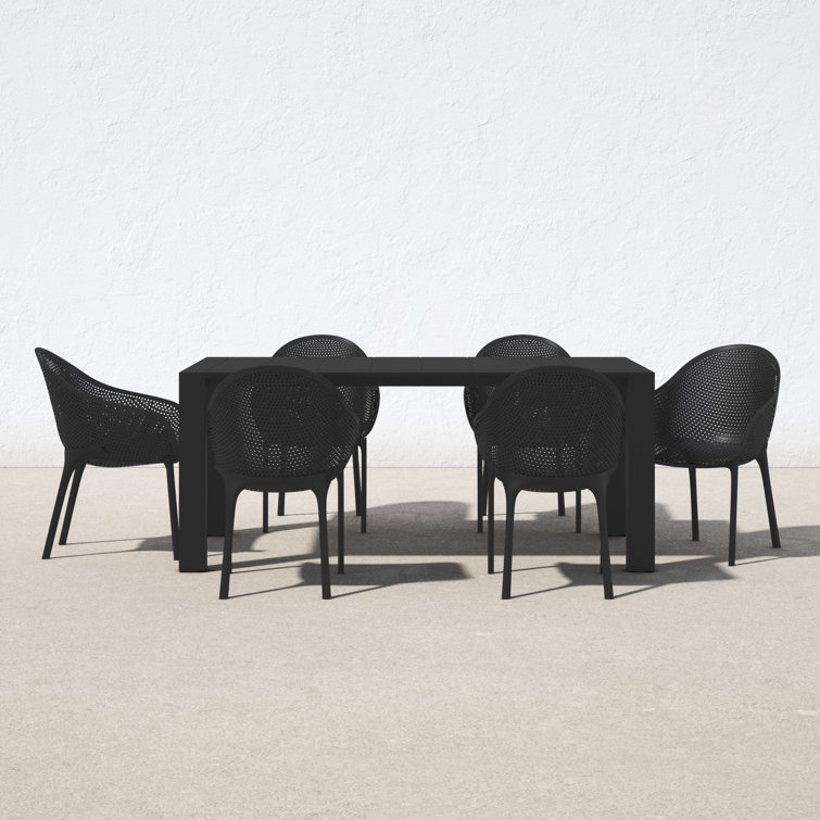 Skyline Chic 7-Piece Black Extendable Outdoor Dining Set
