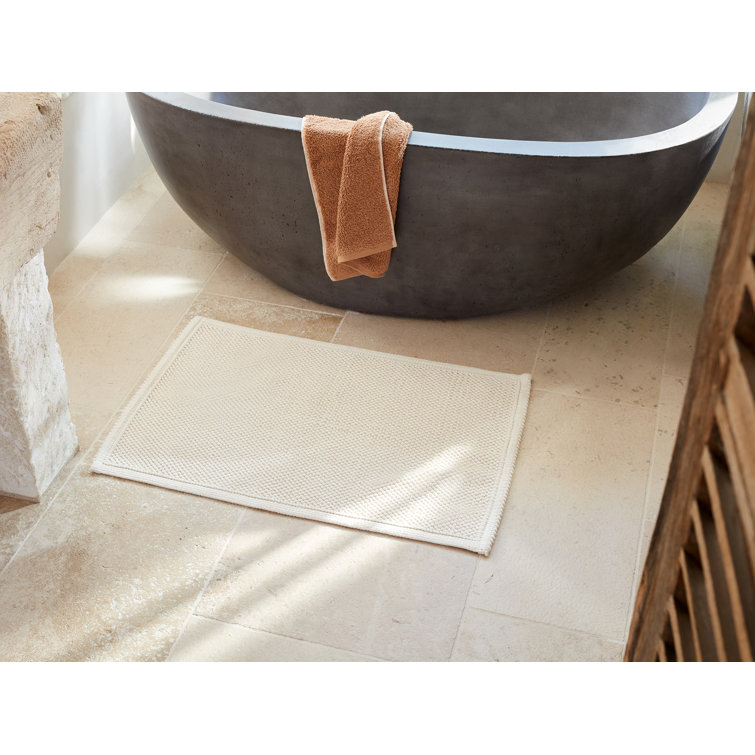 Alpine White Organic Cotton Pebbled Bath Rug 24'' x 36''