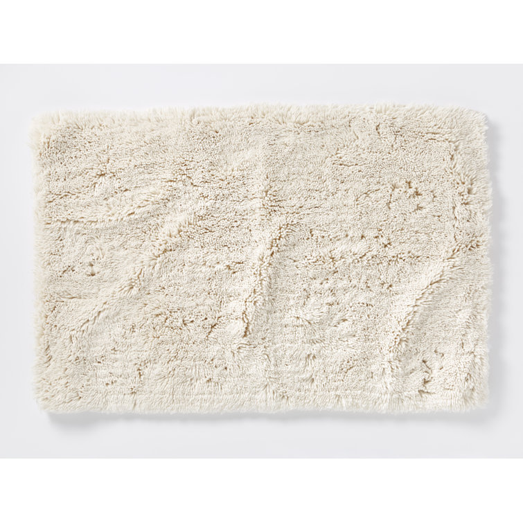 Undyed Organic Cotton Shag Bath Rug 50'' x 24''