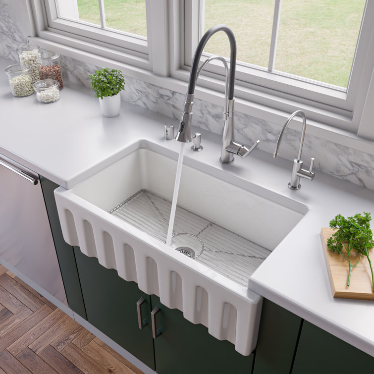 White Fireclay Single Bowl Farmhouse Kitchen Sink