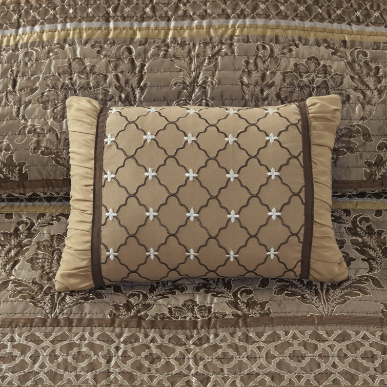 Full Brown Reversible Jacquard Coverlet Set with Shams and Pillows