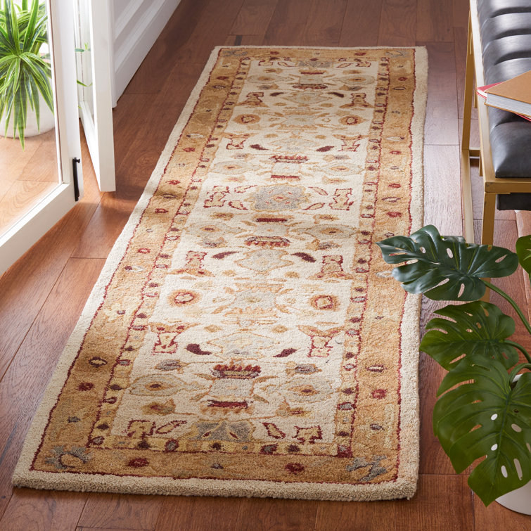 Hand-Tufted Ivory and Gold Wool Accent Rug, 2' x 3'