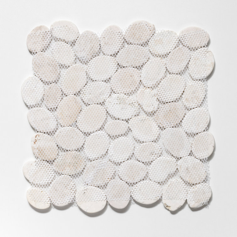 White Tumbled Marble Pebble Mosaic Tile for Floors and Walls