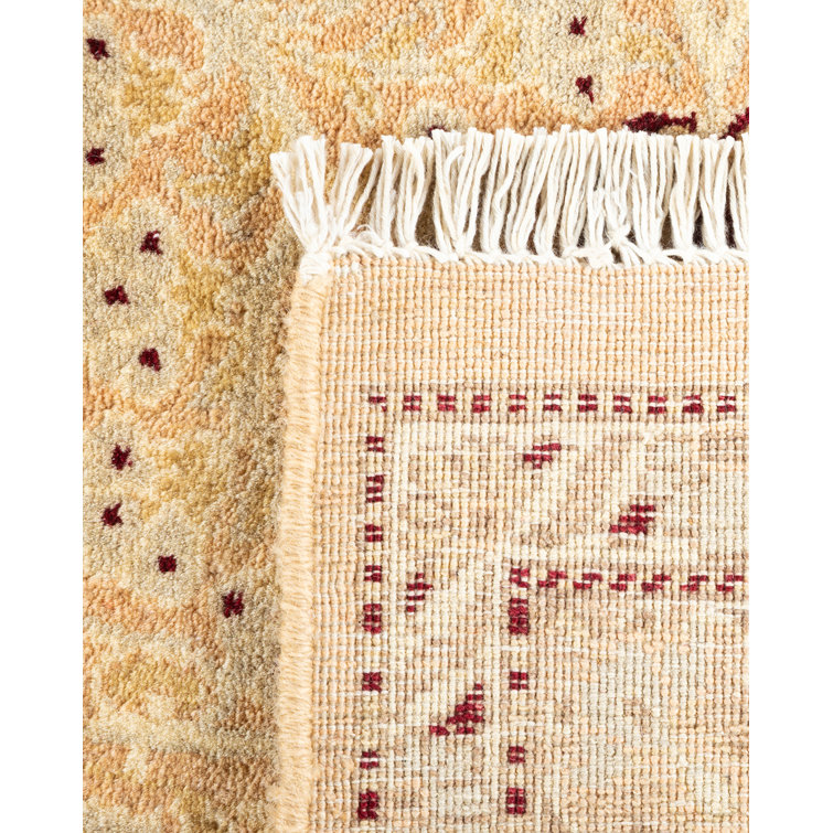 Hand-Knotted Beige Wool Floral 8' x 10' Area Rug