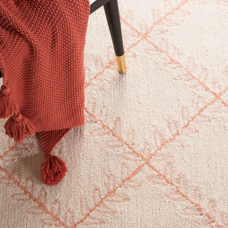 Ivory Elegance 6' x 9' Handmade Tufted Synthetic Rug