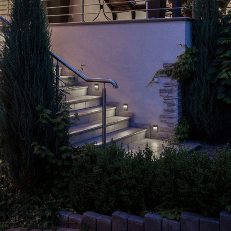 Casa Black Aluminum 6.75" LED Outdoor Wall Sconce