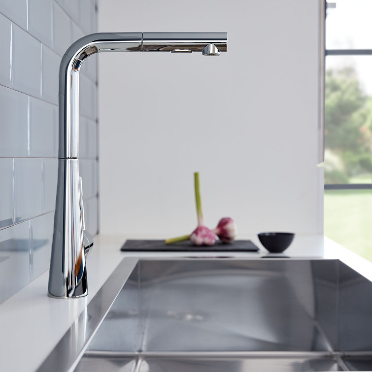 Stainless Steel Pull-Out Spray Kitchen Faucet