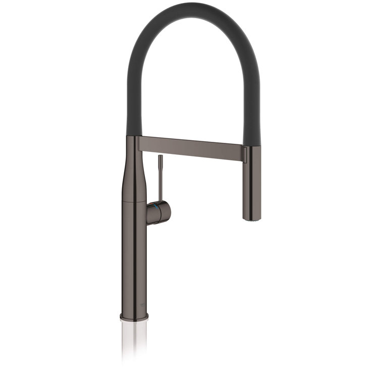 Modern Gold Metal Kitchen Faucet with Pull-out Spray