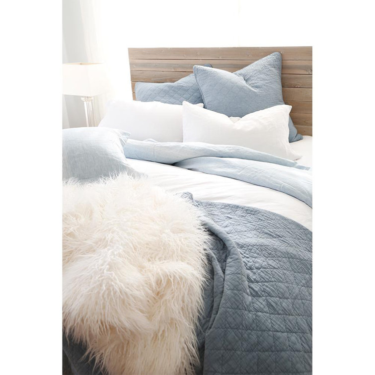 Huntington Dusty Blue Diamond Quilted Queen Cotton Coverlet