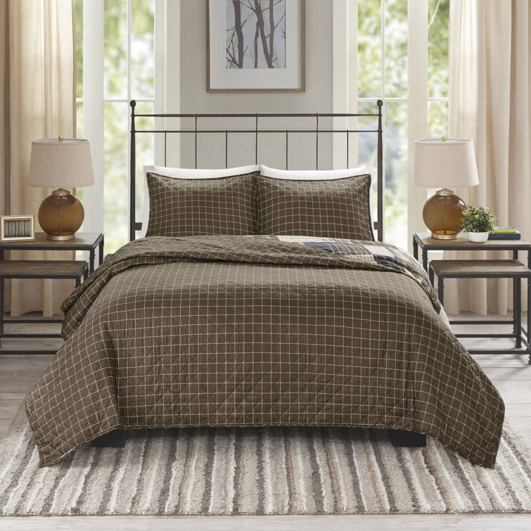 King Black and Brown Reversible Microfiber Quilt Set