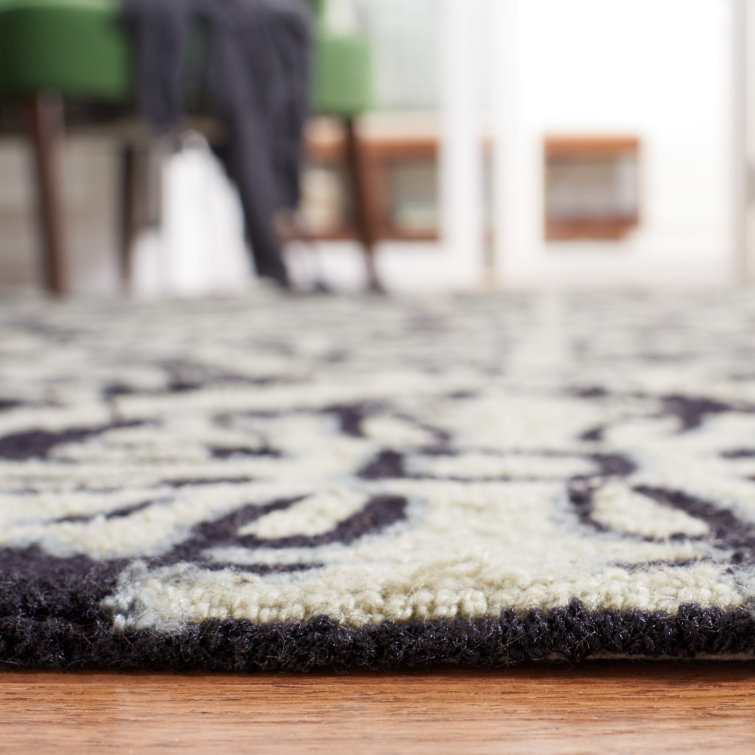 Black and Cream Hand-Hooked Geometric Area Rug 5' x 8'