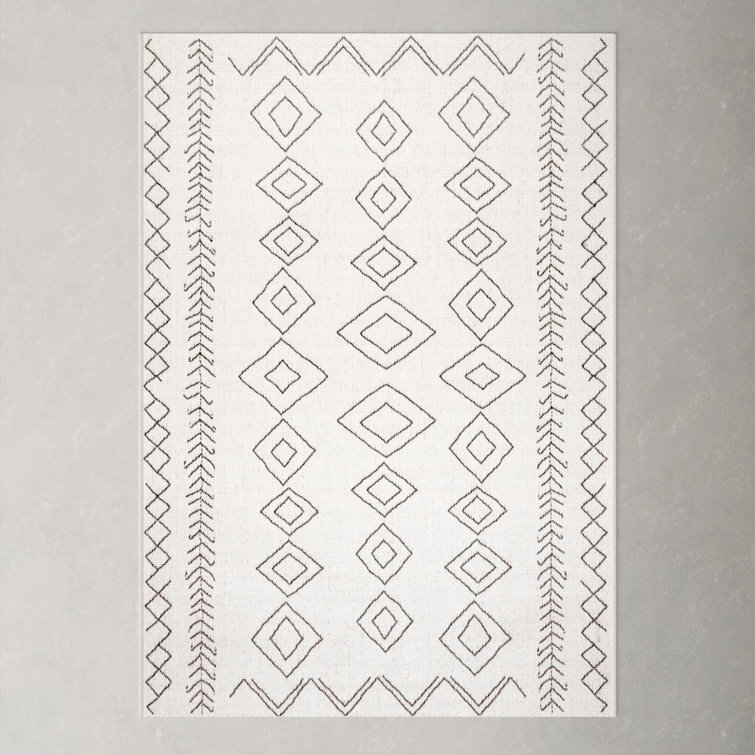 Serna Ivory Moroccan 3'x5' Easy Care Synthetic Rug