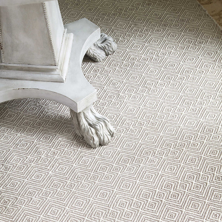 Annabelle Gray Diamond Pattern Handwoven Reversible Rug 2' x 3'