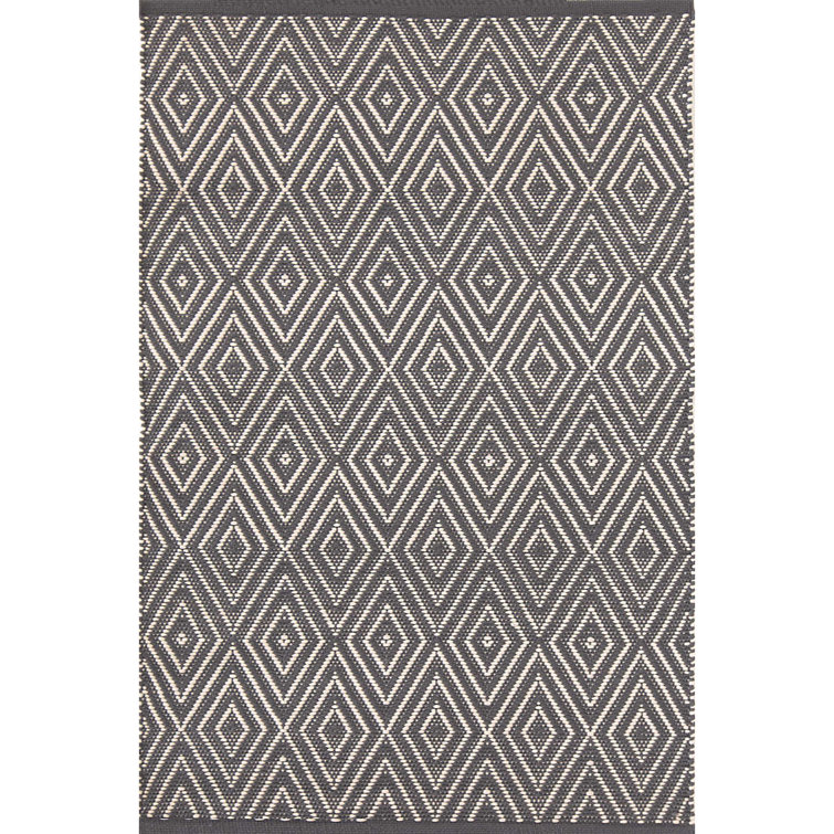 Graphite and Ivory Diamond 10' x 14' Indoor/Outdoor Rug