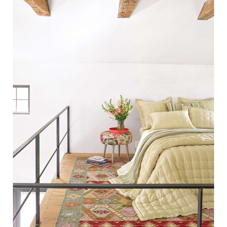 Sand Twin Solid Polyester Quilt Set