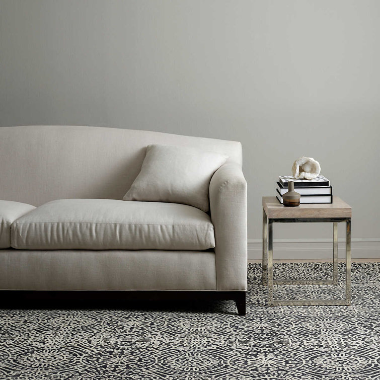 Gray and White Medallion Handmade Wool Rug 3' x 5'