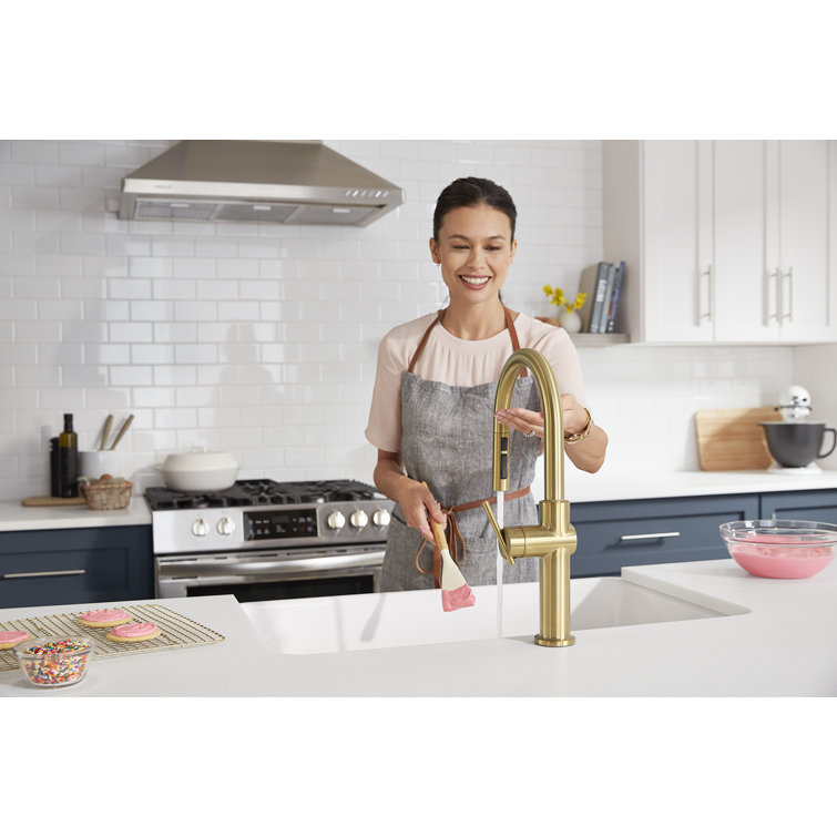 Modern Brass Touchless Pull-Down Kitchen Faucet with Sprayhead