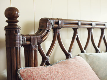 California King Brown Rattan Poster Bed with Bamboo Carvings