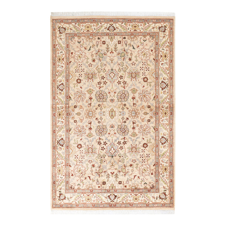 Handmade Ivory Wool Rectangular Area Rug 4'1" x 6'5"