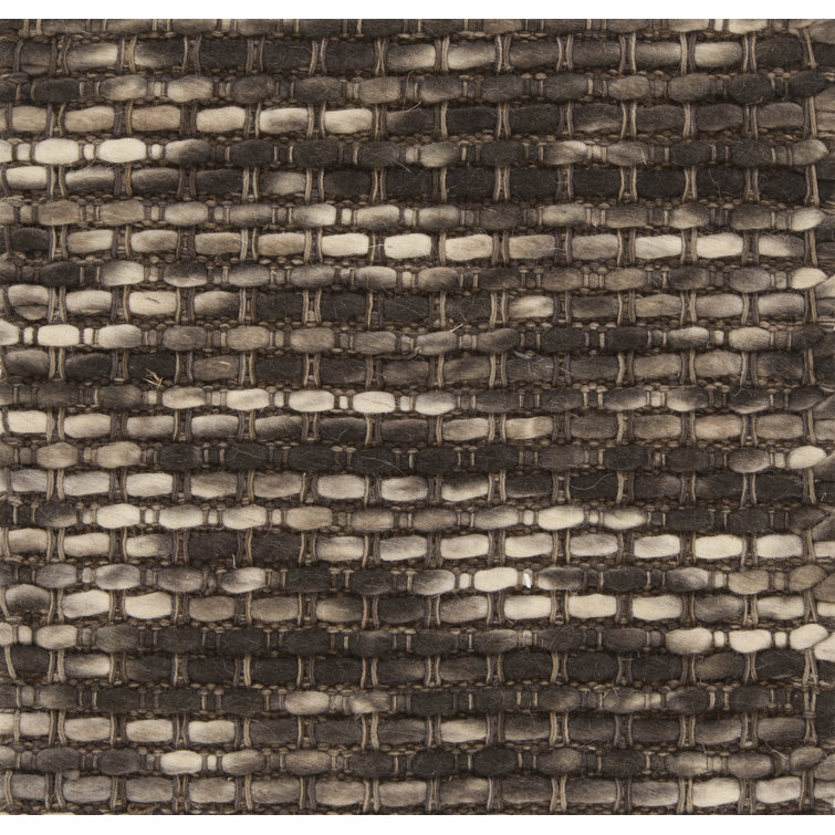 Artisan Crafted Rectangular Gray Wool 5' x 7' Area Rug