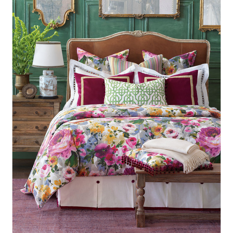 Queen Size Floral Cotton Duvet Cover Set in Raspberry and Grass