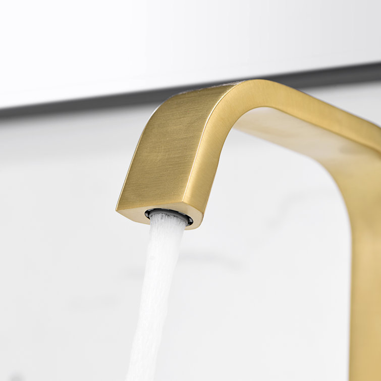 Centerset Faucet 2-handle Bathroom Faucet with Drain Assembly