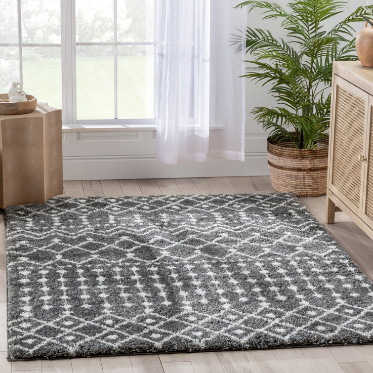 Celeste Easy-Care Gray Shag 8' x 10' Synthetic Area Rug