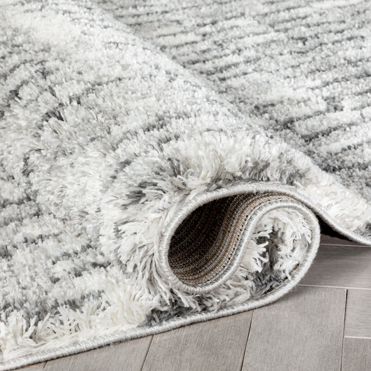 Celeste Sintra Ivory Shag Runner Rug with Geometric Pattern, 2'3" x 7'3"