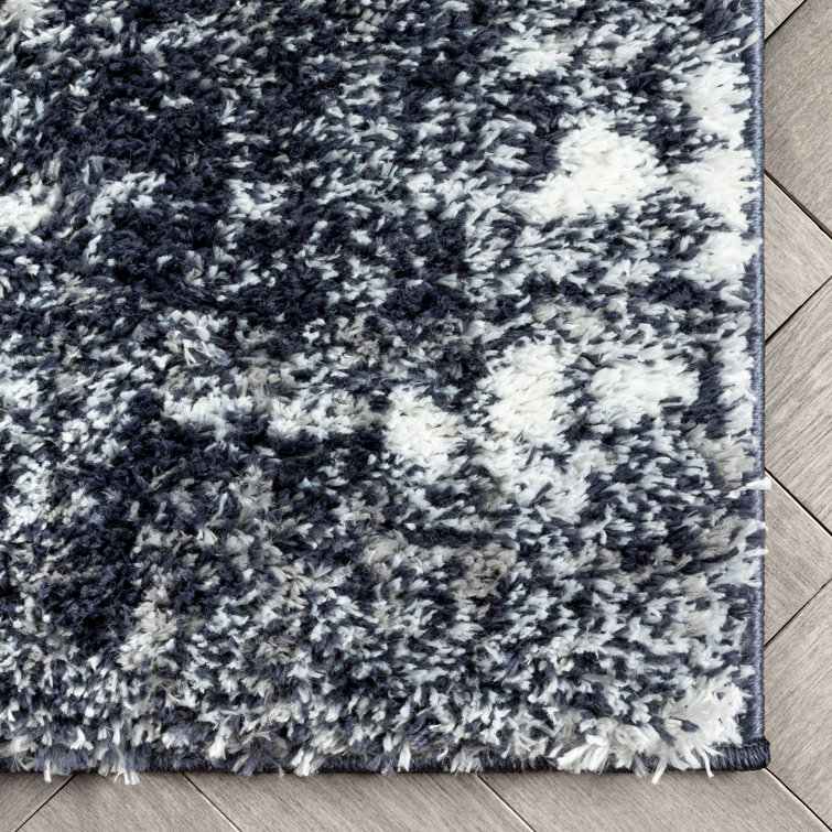 Celeste Shimmering Geometric Blue Shag Area Rug 3'11" x 5'3"