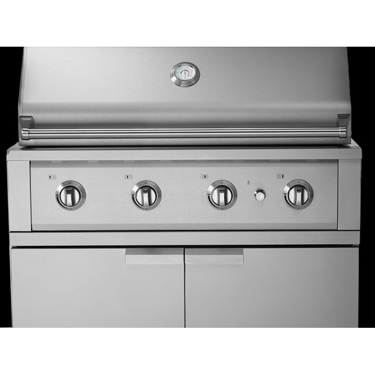 33-Inch Stainless Steel Natural Gas Grill with Rotisserie and Smoker