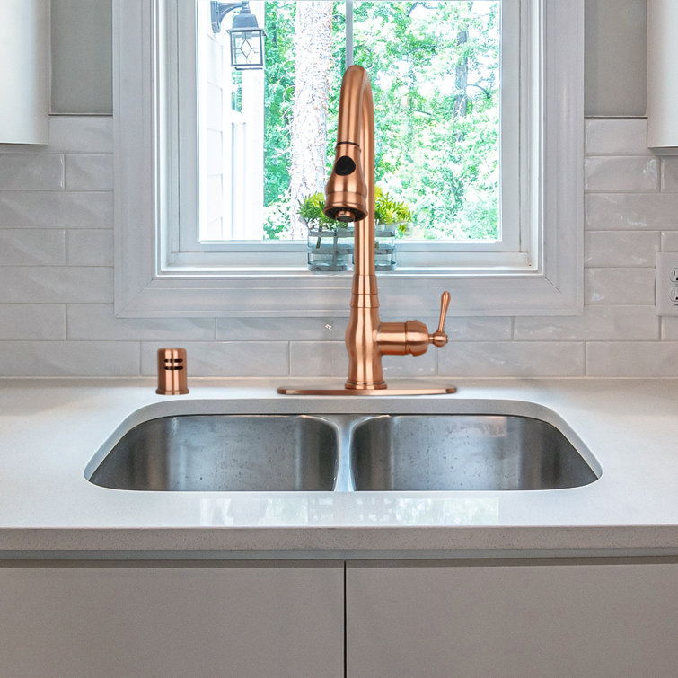 Copper Pull-Down Kitchen Faucet with Single Handle and Deck Plate